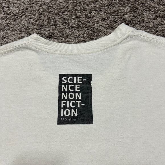 UCSD Shirt Geisel Library UFO Tee Science Nonfiction I Believe Cotton M/L White - Picture 9 of 11